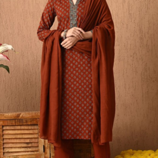Women Floral Printed Regular Pure Cotton Kurta with Trousers & With Dupatta