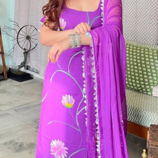 Women Floral Printed Regular Kurta with Trousers & With Dupatta