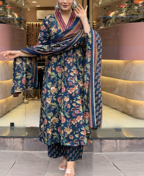 Women Floral Printed V-Neck Anarkali Kurta With Palazzos & Dupatta - Image 3