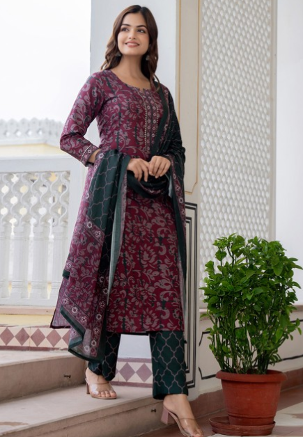 Floral Printed Notch Neck Straight Kurta With Trousers & Dupatta
