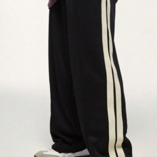 Men Mid Rise Loose Fit Track Pant