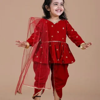 Full Sleeves Embellished Velvet Kurta & Dupatta With Solid Dhoti -Red