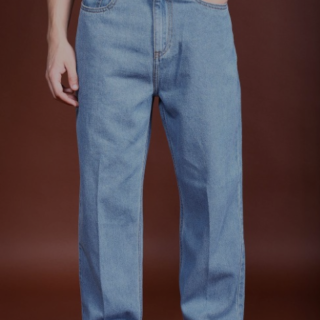 Men Cotton Low-Rise Relaxed Fit Jeans