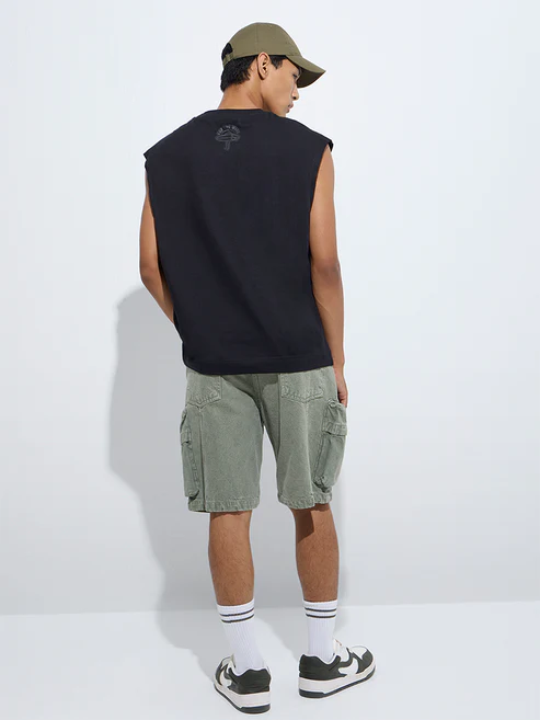 Black Solid Relaxed-Fit Cotton T-Shirt - Image 3